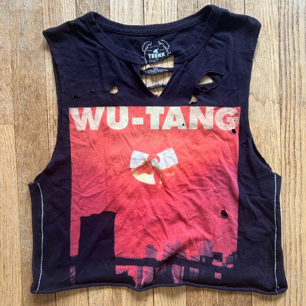 Wu-Tang Tank Top Size Women’s Small